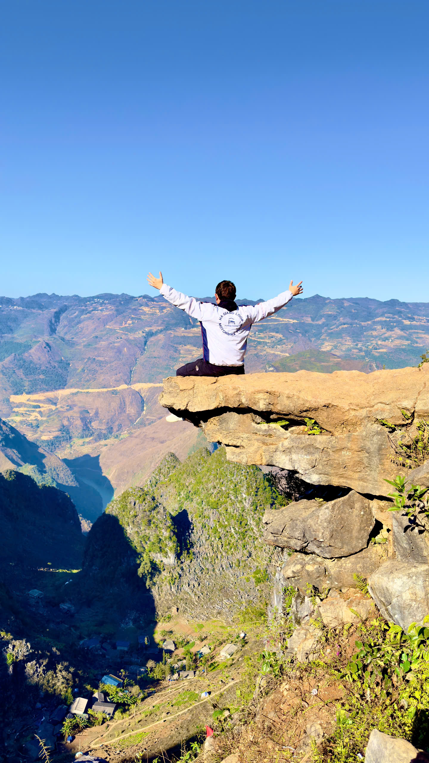 Hagiangloop solo with Jasmine: A Journey of Self-Discovery